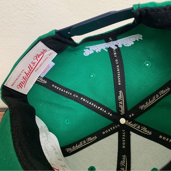 Mitchell and Ness Dallas Mavericks Adjustable Snapback Hat Cap - Picture 6 of 6